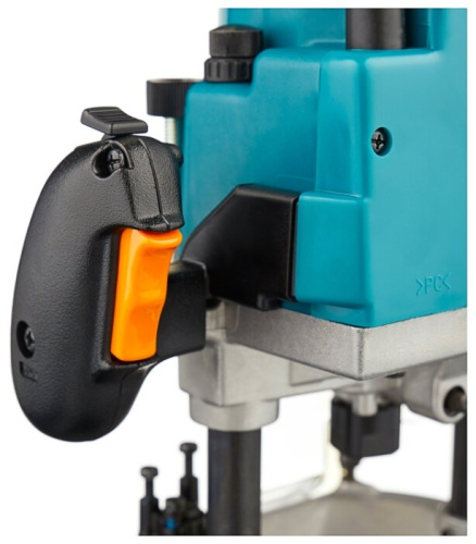 Фрезер цанга 8 мм + набор фрез